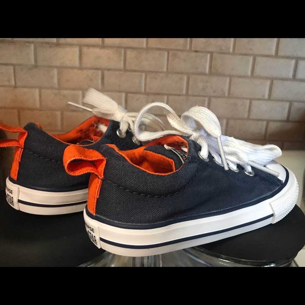 Converse Size 7